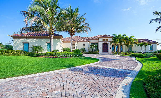 Best Professional Driveway Pavers  in Cool Valley, MO